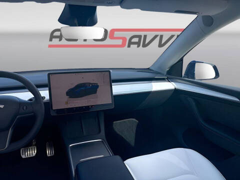 2024 Tesla Model Y Performance