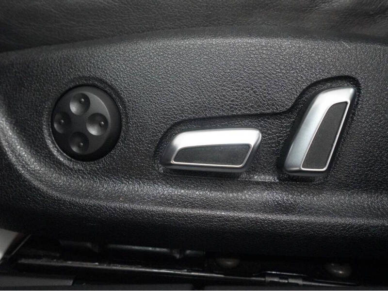 2013 Audi A4 2.0T quattro Premium Plus