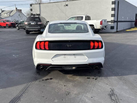 2018 Ford Mustang EcoBoost