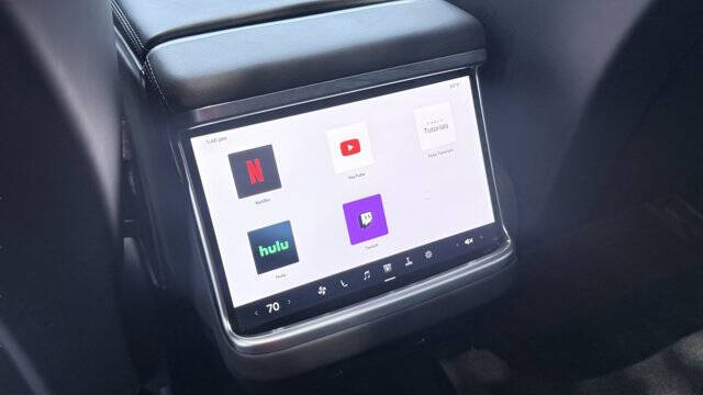 2025 Tesla Model S Plaid