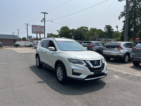 2018 Nissan Rogue for sale at Chris Auto Sales in Springfield MA