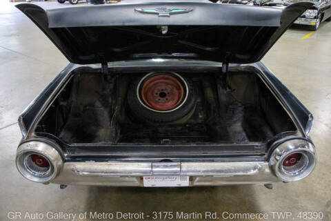 1961 Ford Thunderbird