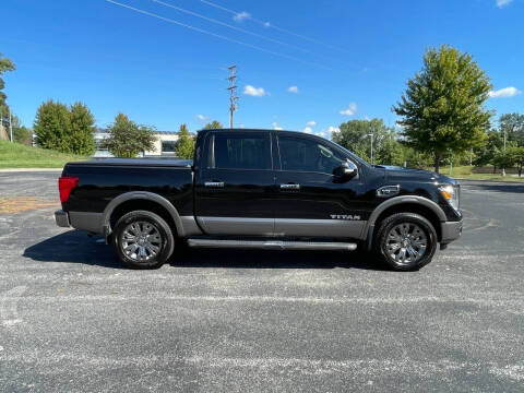 2017 Nissan Titan Platinum Reserve