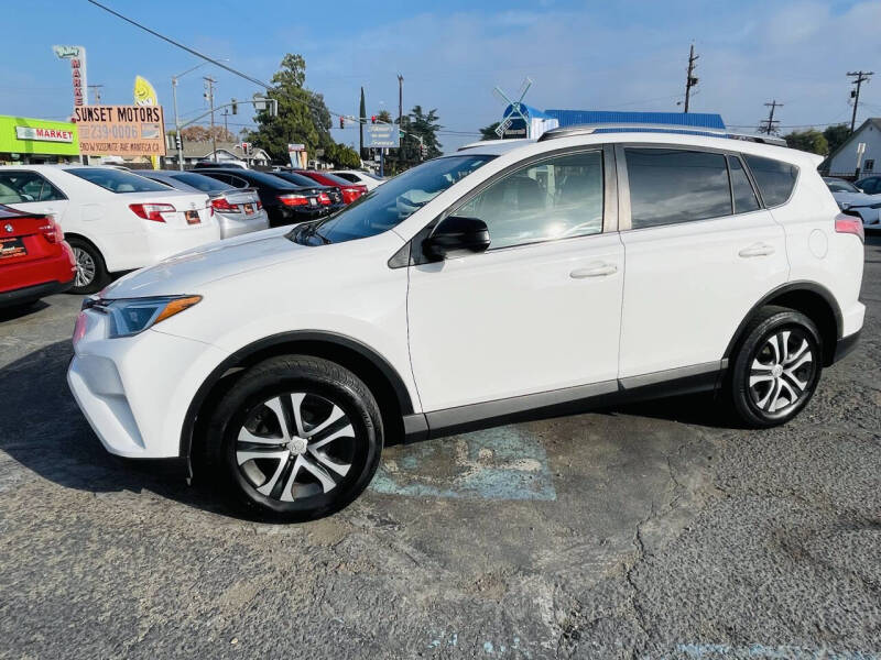 2018 Toyota RAV4 LE