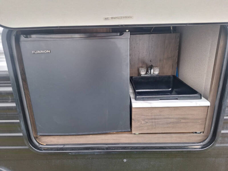 2021 Forest River Viking 262bhs