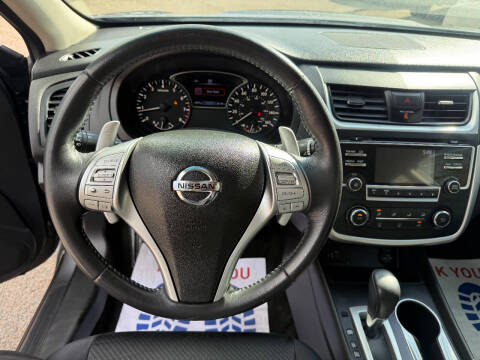 2016 Nissan Altima 2.5 SR