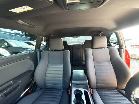2010 Dodge Challenger SE