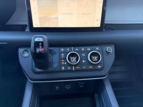 2023 Land Rover Defender