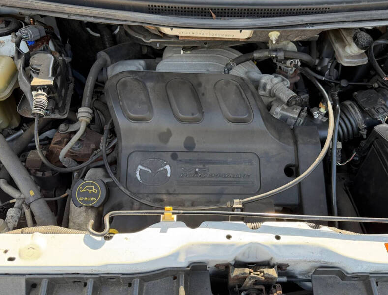 2006 Mazda MPV LX