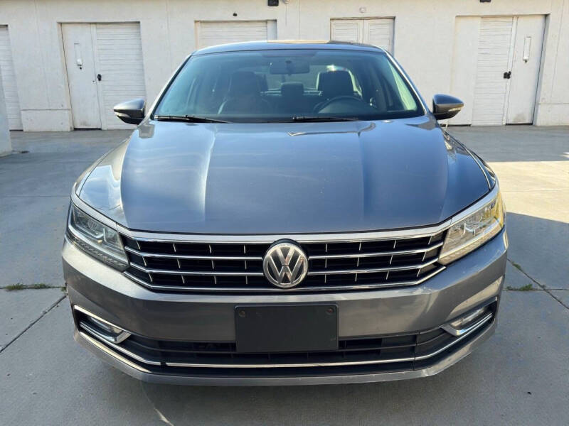 2016 Volkswagen Passat 1.8T SE