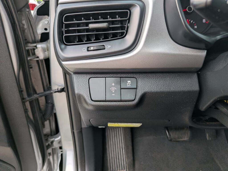 2023 Kia Rio S