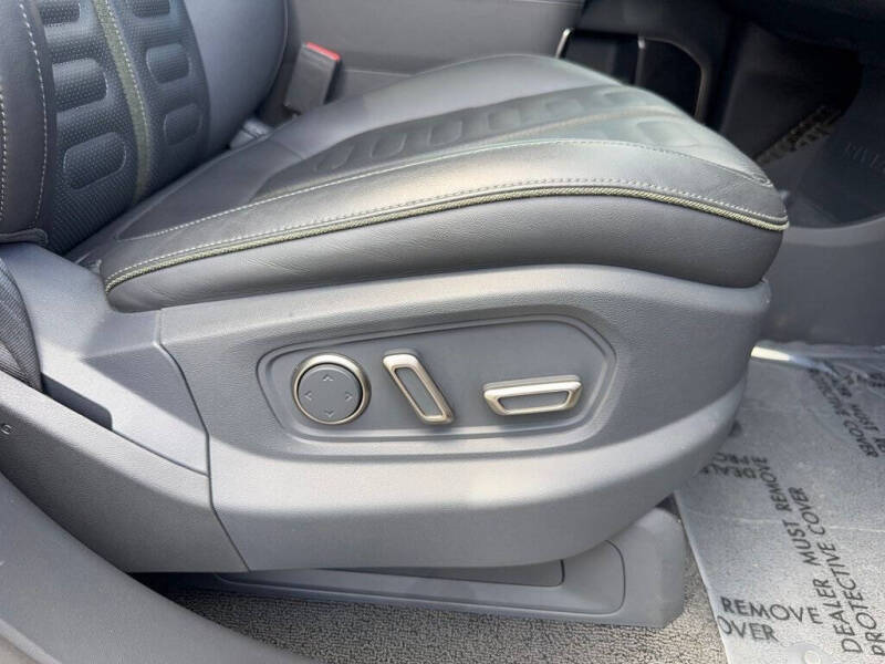 2022 Rivian R1T Adventure