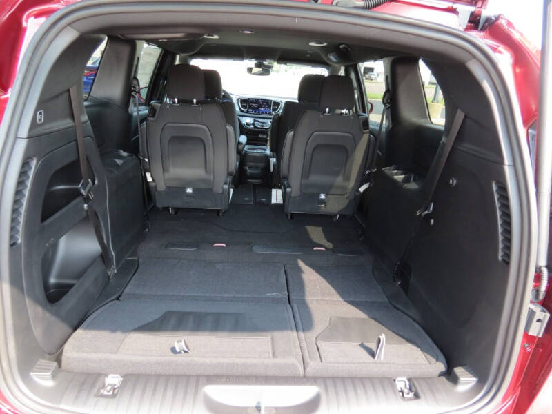 2021 Chrysler Pacifica Touring