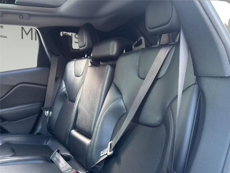 2020 Jeep Cherokee Altitude