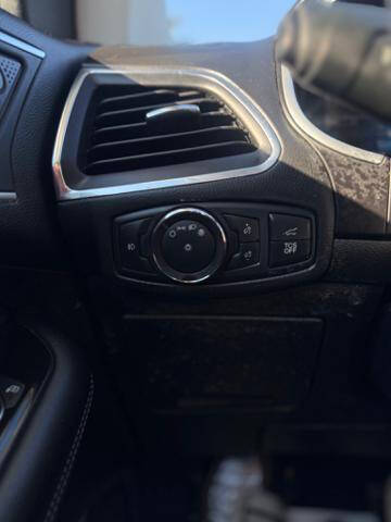 2019 Ford Edge Titanium