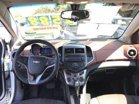 2014 Chevrolet Sonic LT Auto