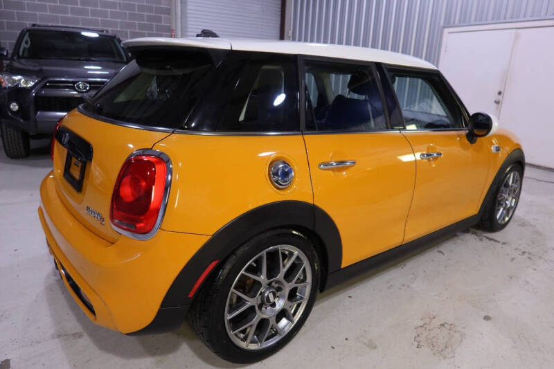 2015 MINI Hardtop 4 Door Cooper S