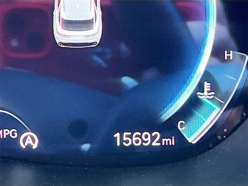 2025 Genesis GV70 2.5T Standard