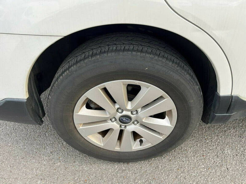 2019 Subaru Outback 2.5i