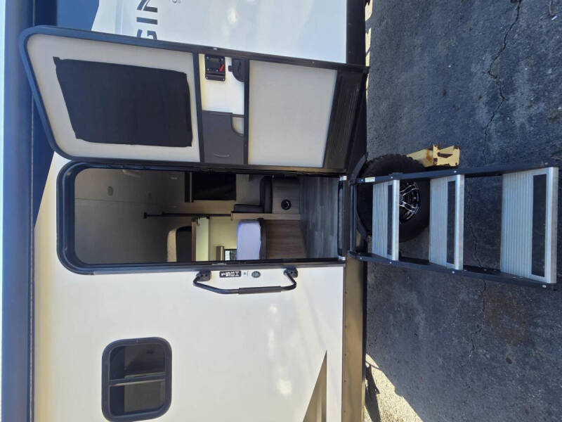 2023 Grand Design RV Imagine