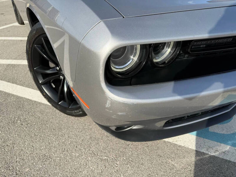2018 Dodge Challenger SXT