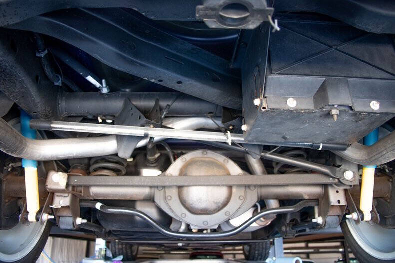 2004 Chevrolet SSR LS