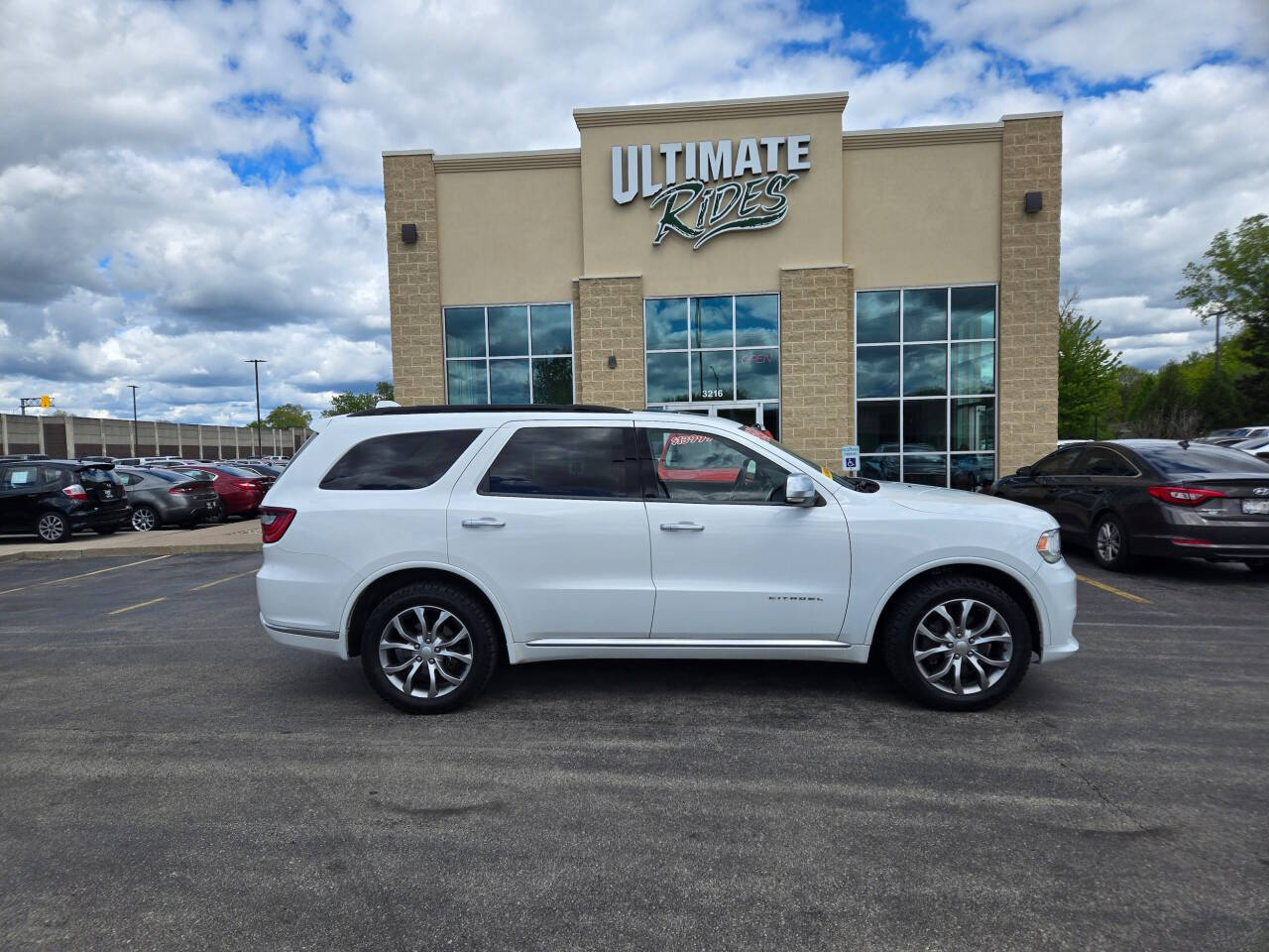 White 2017 Dodge Durango Citadel AWD Citadel 4dr SUV 1
