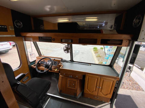 1987 Chevrolet P30 Forward Control Chassis