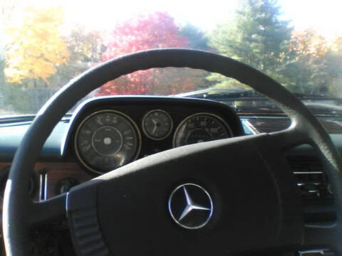 1975 Mercedes-Benz 280-Class