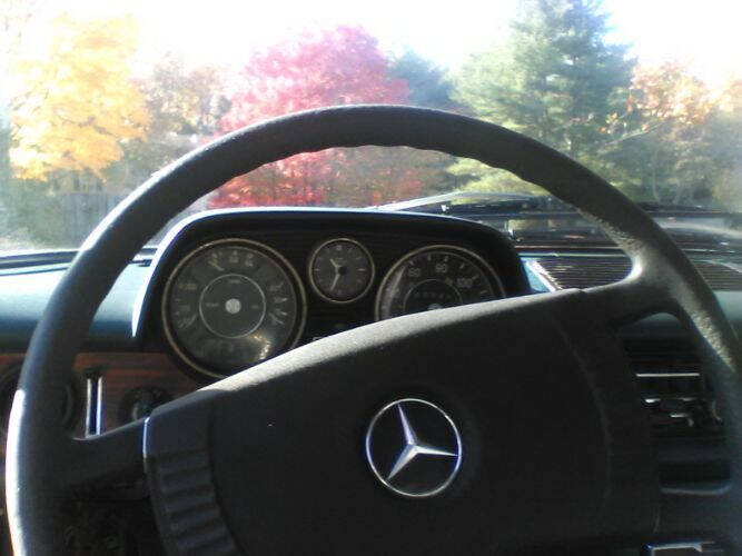 1975 Mercedes-Benz 280-Class