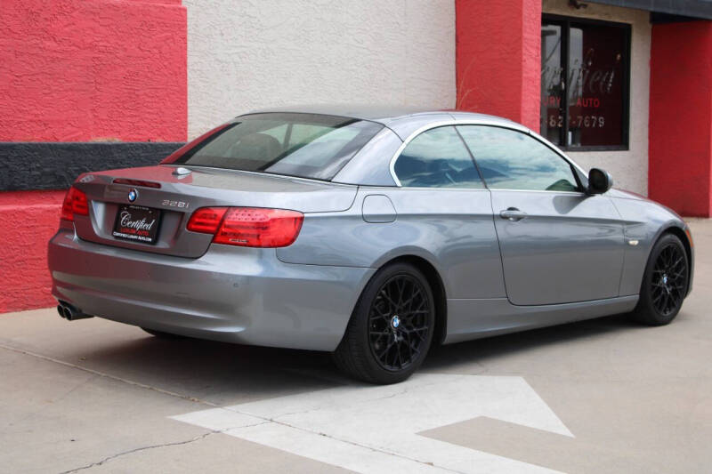 2011 BMW 3 Series 328i