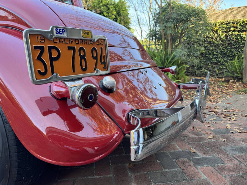 1934 Ford 5 Window Coupe