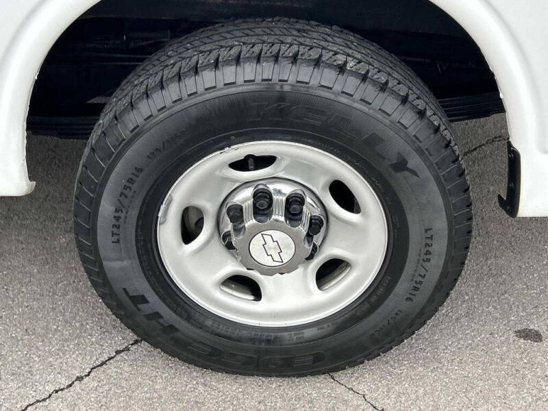 2017 Chevrolet Express LT 3500