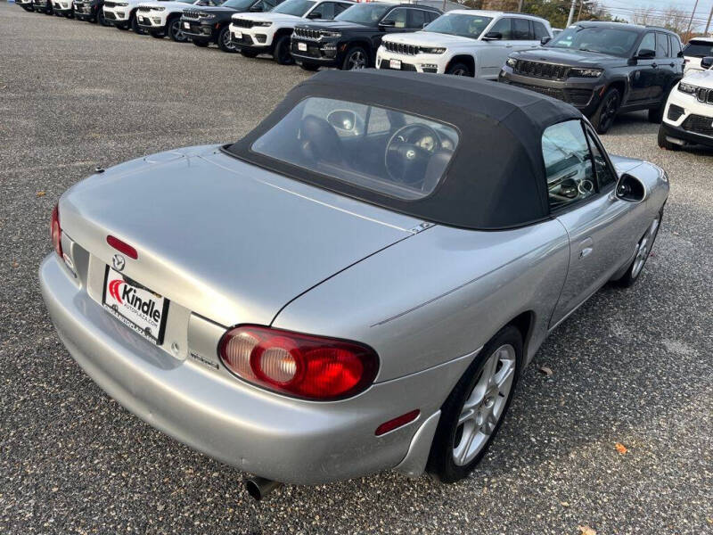 2005 Mazda MX-5 Miata LS