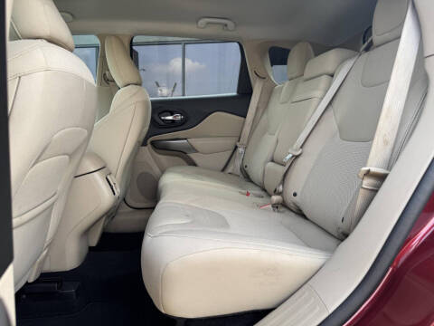 2019 Jeep Cherokee Latitude