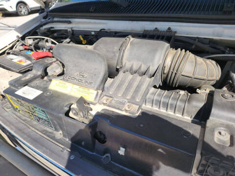 2006 Ford E-Series E-250 SD