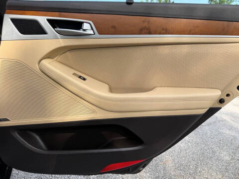 2017 Genesis G80