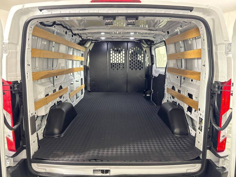 2025 Ford Transit