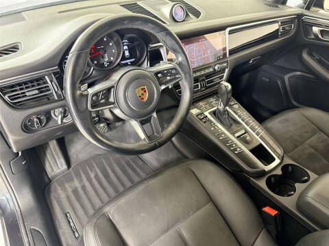 2021 Porsche Macan