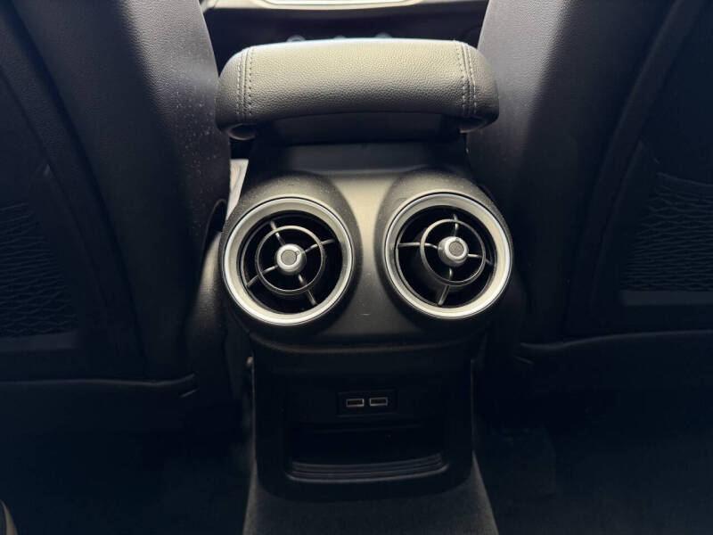 2018 Alfa Romeo Stelvio Ti