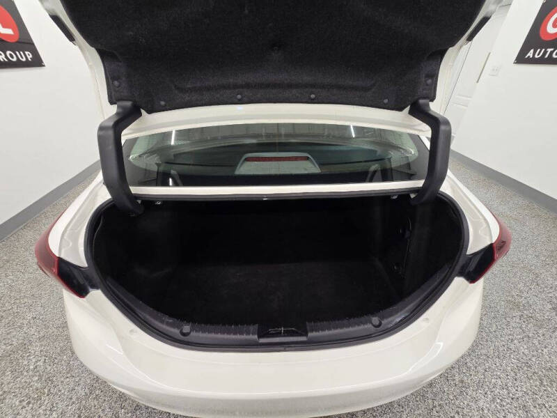 2017 Mazda MAZDA3 Sport