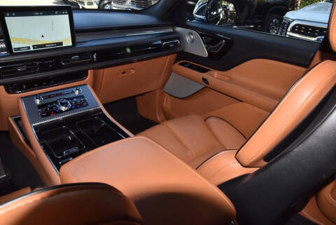 2022 Lincoln Aviator Black Label