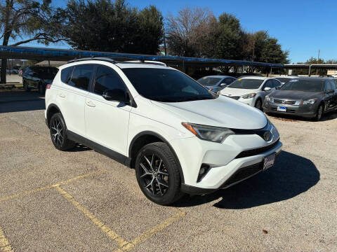 2017 Toyota RAV4 SE