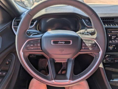 2024 Jeep Grand Cherokee Laredo