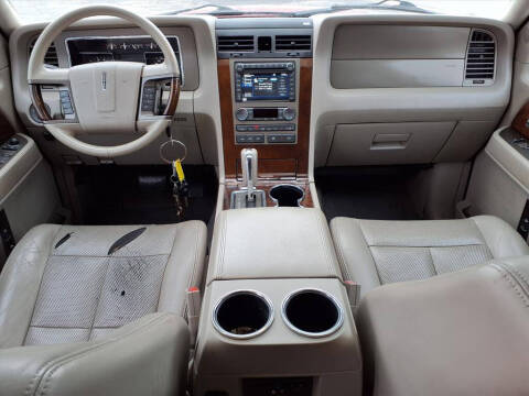 2014 Lincoln Navigator