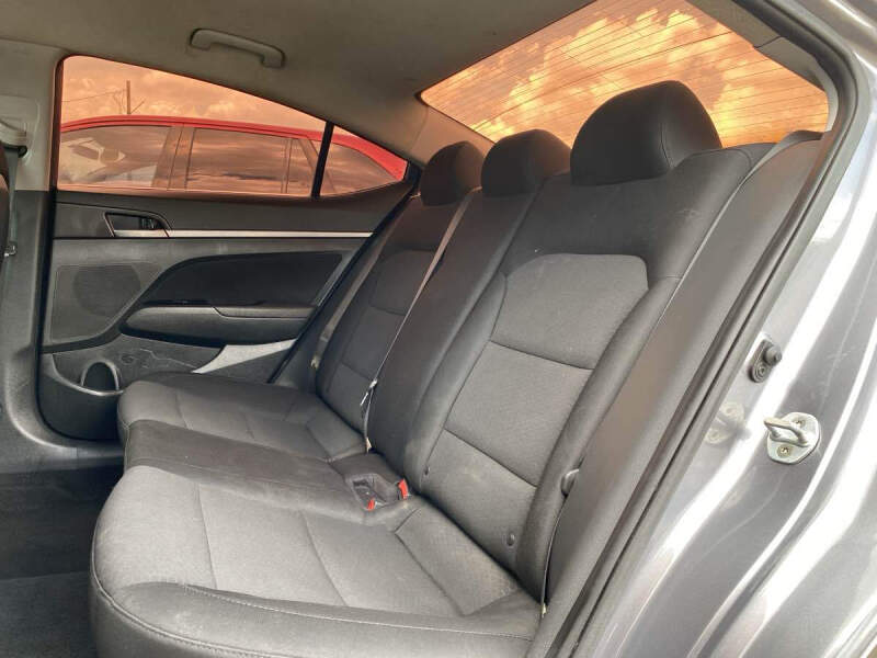 2019 Hyundai Elantra