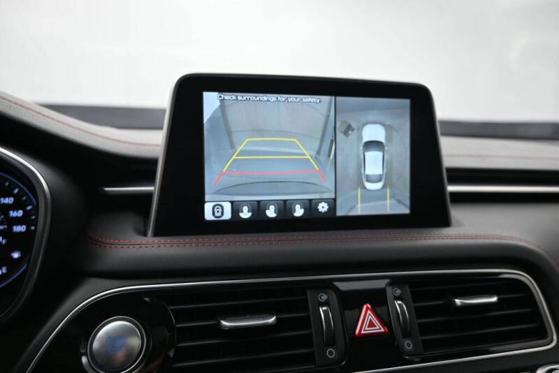 2021 Genesis G70