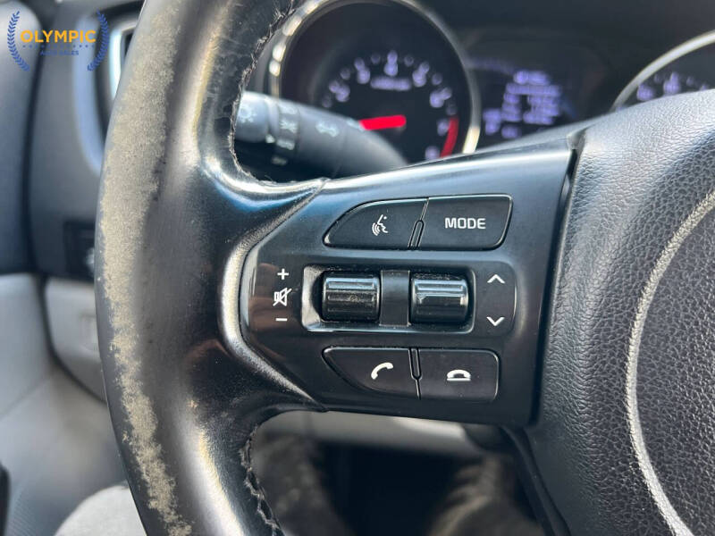 2021 Kia Sedona