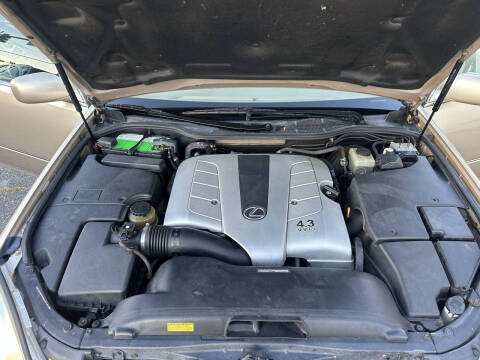 2001 Lexus LS 430