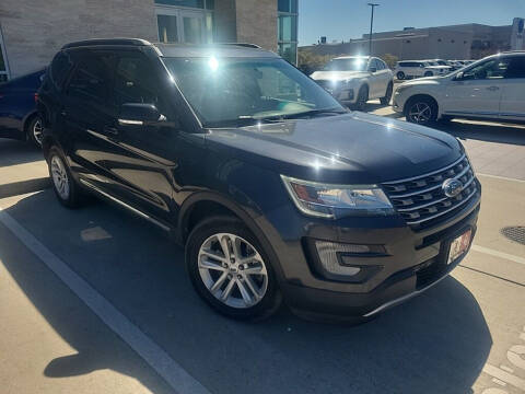 2017 Ford Explorer for sale at JOE BULLARD USED CARS in Mobile AL